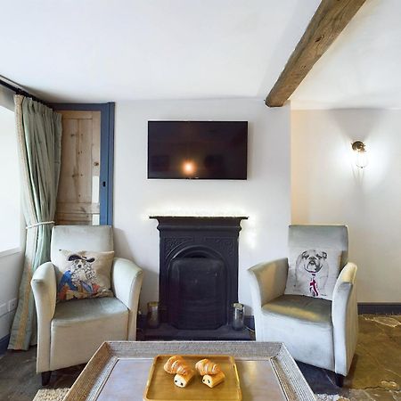 Cosy Cottage In Moreton-In-Marsh Экстерьер фото